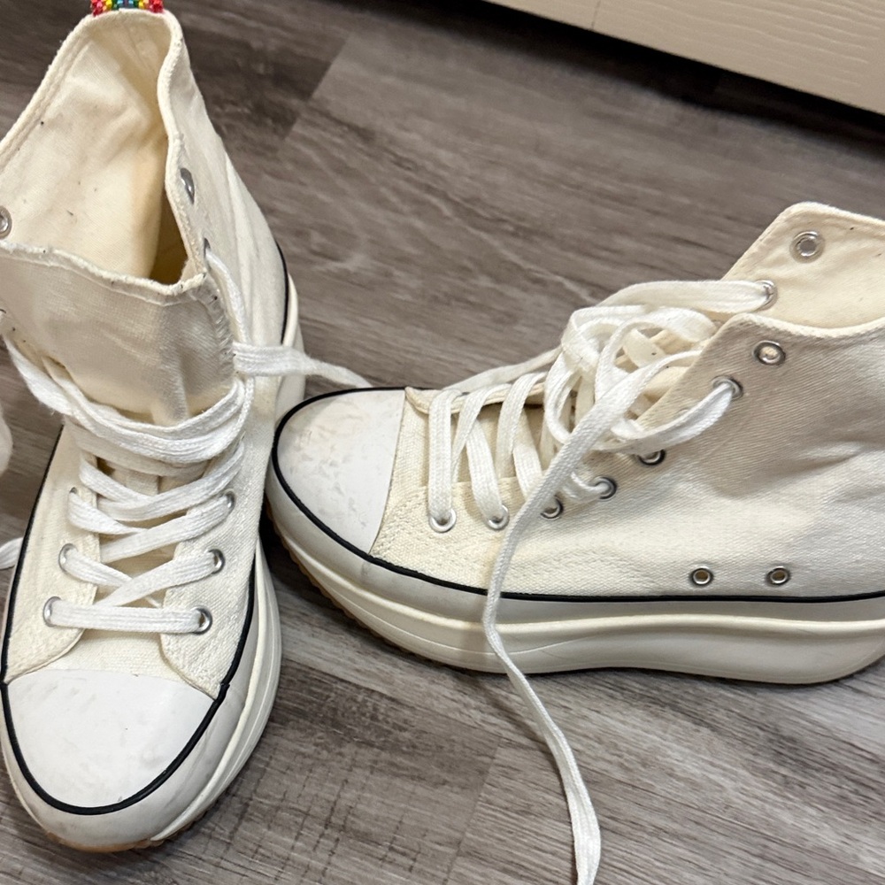 Platform High-Top Canvas Sneakers in Off-White. Madden Girl. Winnona style. 6.5
